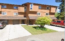 3 Bedroom/3 Baths Townhouse with garage. Newly renovated kitchen