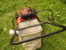 CRAFTSMAN  21 inch   push  gas   Lawnmower. - Photo 5