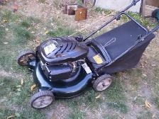 Yard Works   173cc   push  gas   Lawnmower. - Photo 4