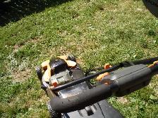 WORX   cordless Electric Lawn Mower 40V 17 inch - Photo 5