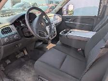 2013 Chevrolet Suburban - Photo 10