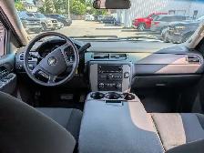 2013 Chevrolet Suburban - Photo 11