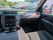 2013 Chevrolet Suburban - Photo 20