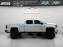 2017 GMC Sierra 2500HD 6L V8 44 Crew Cab 153.7' SLT~~AS-IS SPEC - Photo 4