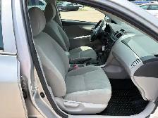 2012 Toyota Corolla - Photo 16