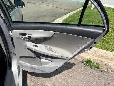 2012 Toyota Corolla - Photo 19