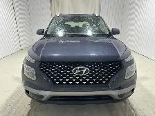 Hyundai Venue Ultimate IVT avec intérieur Bleu denim 2022 à vend - Photo 3