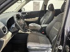 Hyundai Venue Ultimate IVT avec intérieur Bleu denim 2022 à vend - Photo 13