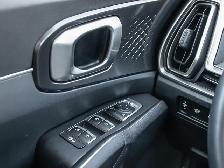 2025 Kia Sorento EX The Ultimate Modern 3-Row, High Style, High - Photo 17