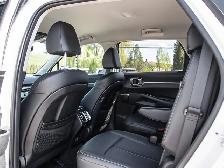 2025 Kia Sorento EX The Ultimate Modern 3-Row, High Style, High - Photo 26
