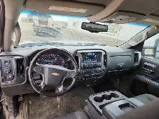 2018 Chevrolet Silverado 2500HD - Photo 18