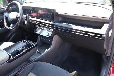 2025 Hyundai Tucson Hybrid - Photo 12