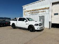 2016 Ram 1500 Sport Crew Cab SWB Crew Cab 5.7L V8 Command Start - Photo 3