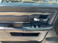 2016 Ram 1500 Sport Crew Cab SWB Crew Cab 5.7L V8 Command Start - Photo 26