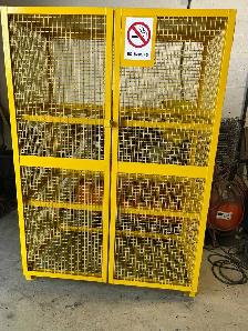 propane cages/ cabernet for sale - Photo 5