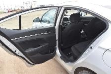 2018 Hyundai Elantra SEL - Photo 15