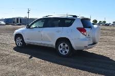 2008 Toyota RAV4 Limited V6 4WD - Photo 2