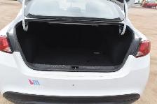 2015 Chrysler 200 LX - Photo 20