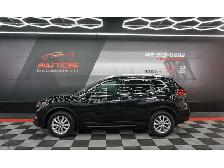 2017 Nissan Rogue SV AWD AUTO - FULL ÉQUIPÉ - TOIT OUVRANT - SIÈ
