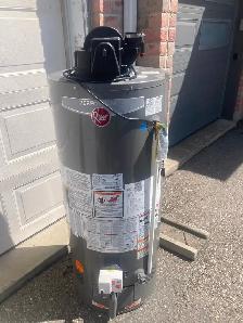 WATER HEATER- GAS - GREAT CONDITION