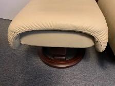 Ekornes Stressless "DREAM" Leather Recliner & Footstool - Photo 3