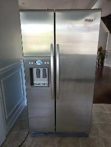 KitchenAid Refrigerator for repair&re-use or for parts