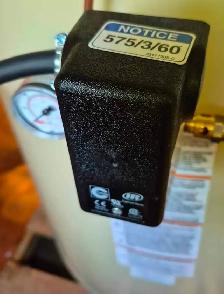 For Sale Large shop compressor - Photo 6