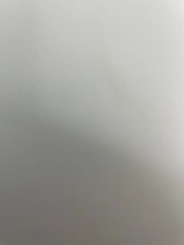 Metal polisher on stainless steel