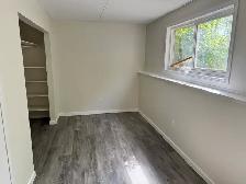 2 bedroom, 1 bath duplex - Photo 5
