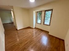 4.5 Bed 2 Bath House For Rent In Richmond West - Photo 4