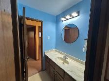 4.5 Bed 2 Bath House For Rent In Richmond West - Photo 19