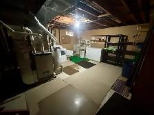4.5 Bed 2 Bath House For Rent In Richmond West - Photo 20