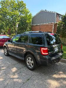 2008 Ford Escape Limited - Photo 2