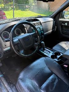 2008 Ford Escape Limited - Photo 5