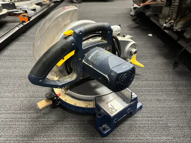Mastercraft 55-6895-4 10" Mitre Saw