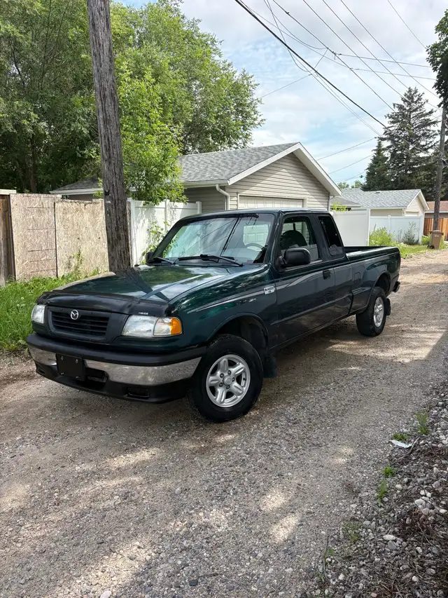 1998 Mazda B4000 Cab Plus 2WD
