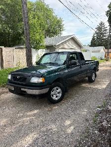 1998 Mazda B4000 Cab Plus 2WD