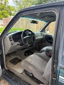 1998 Mazda B4000 Cab Plus 2WD - Photo 10