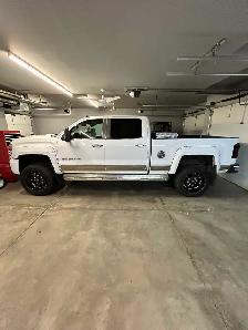 2015 GMC Denali 3500HD