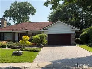 BEAUTIFUL HOUSE FOR SALE MONT ROYAL 3 BEDROOMSNEAR SCHOOL!