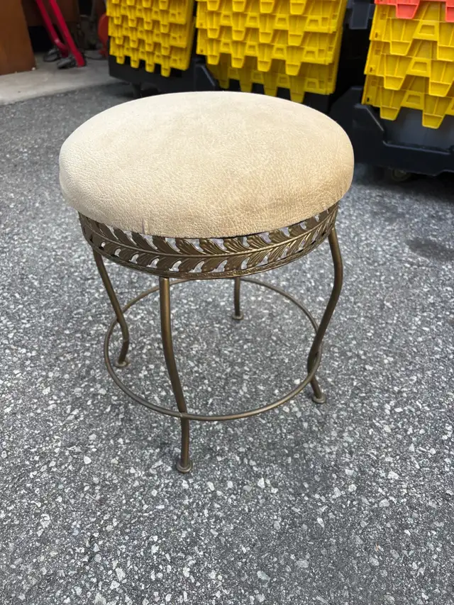Free delivery Used Vintage Vanity Stool with Leaf Accent