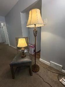 Free delivery used Vintage Brass Table Lamp and Floor Lamp Set - Photo 3
