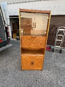 Free delivery used Vintage Wooden Display Cabinet - Photo 2