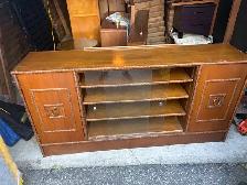 Free delivery used Vintage Wooden dresser  with Glass Doors - Photo 4