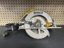 Dewalt DWE575 7 1/4" Circular Saw