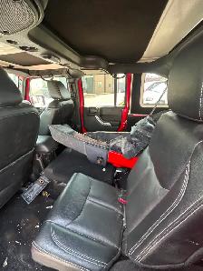 2016 Jeep Wrangler Unlimited Sahara - Photo 6