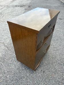 Free delivery used antique Viscol Chest of Drawers - Photo 3