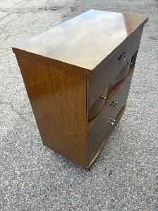 Free delivery used antique Viscol Chest of Drawers - Photo 4