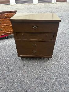 Free delivery used antique Viscol Chest of Drawers - Photo 5