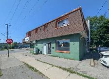 320 Thorold Rd, Welland - Commercial Unit - Photo 2